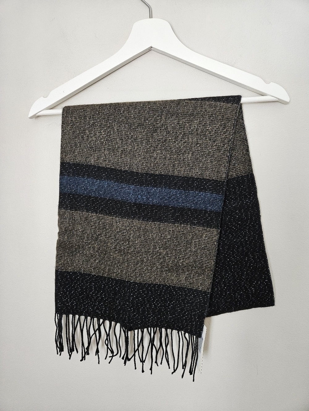 Steve Madden Lurex Striped Muffler Scarf Navy One Size Fringe NEW